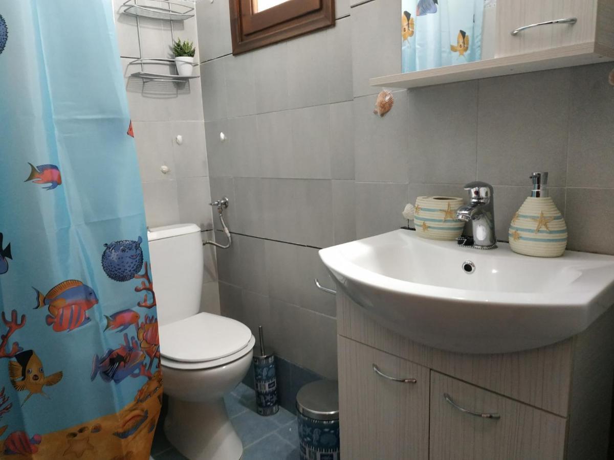 Παραθαλασσια Στουντιο Μιχαλιας Sea View Studio Michalias Agia Marina  Zewnętrze zdjęcie